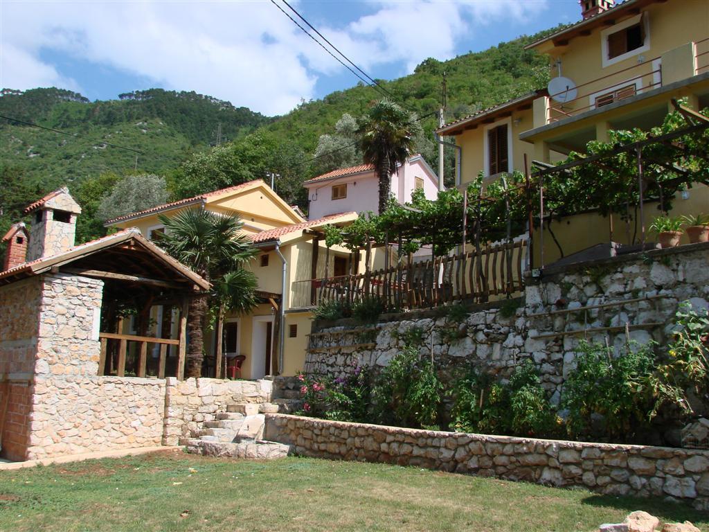 Apartments Vinetilia Mošćenička Draga Exteriör bild